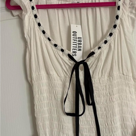 Urban Outfitters Ivory Dress with Black Detailing - Picture 8 of 8